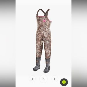 Gator Waders Evo 1 medium 6 never worn